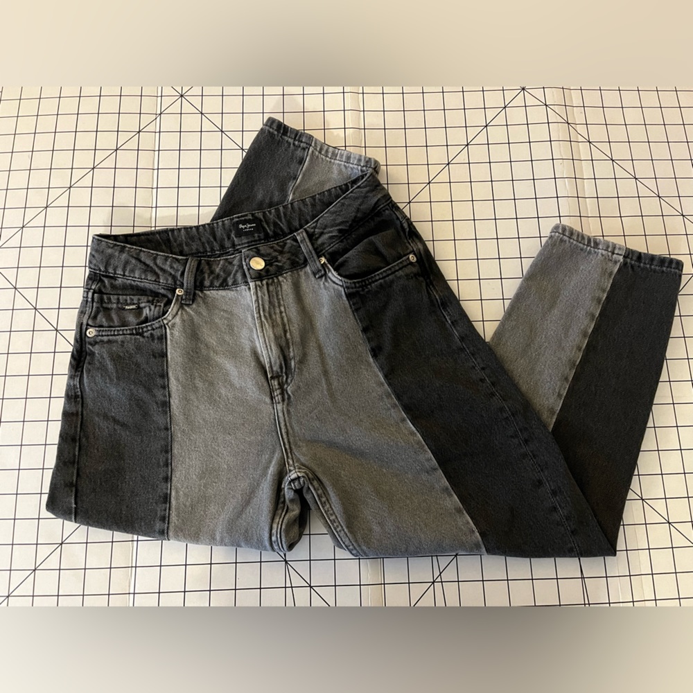 black and grey Pepe jeans